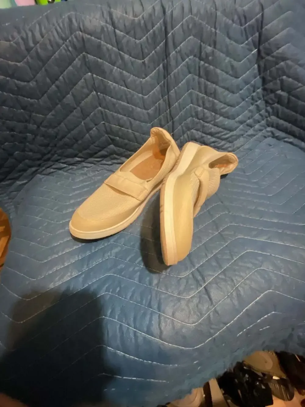 Time and Tru Women's Knit Comfort Slip-On Loafer Sneakers, Beige
